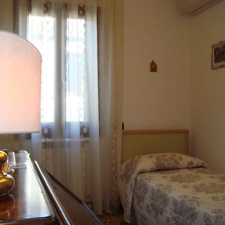 Ferienwohnung Ca' Pierre Venedig Exterior foto